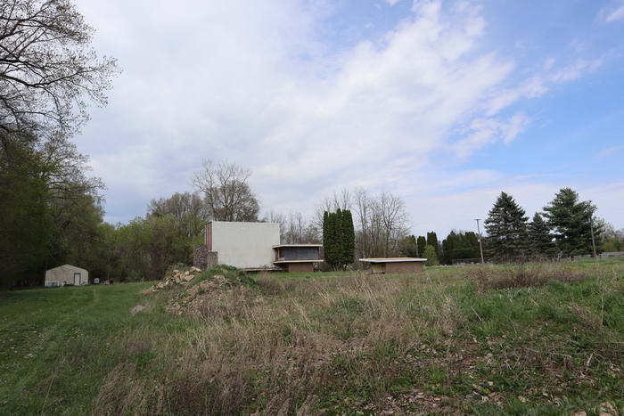 Devils Lake Drive-In Theatre - May 1 2021 (newer photo)